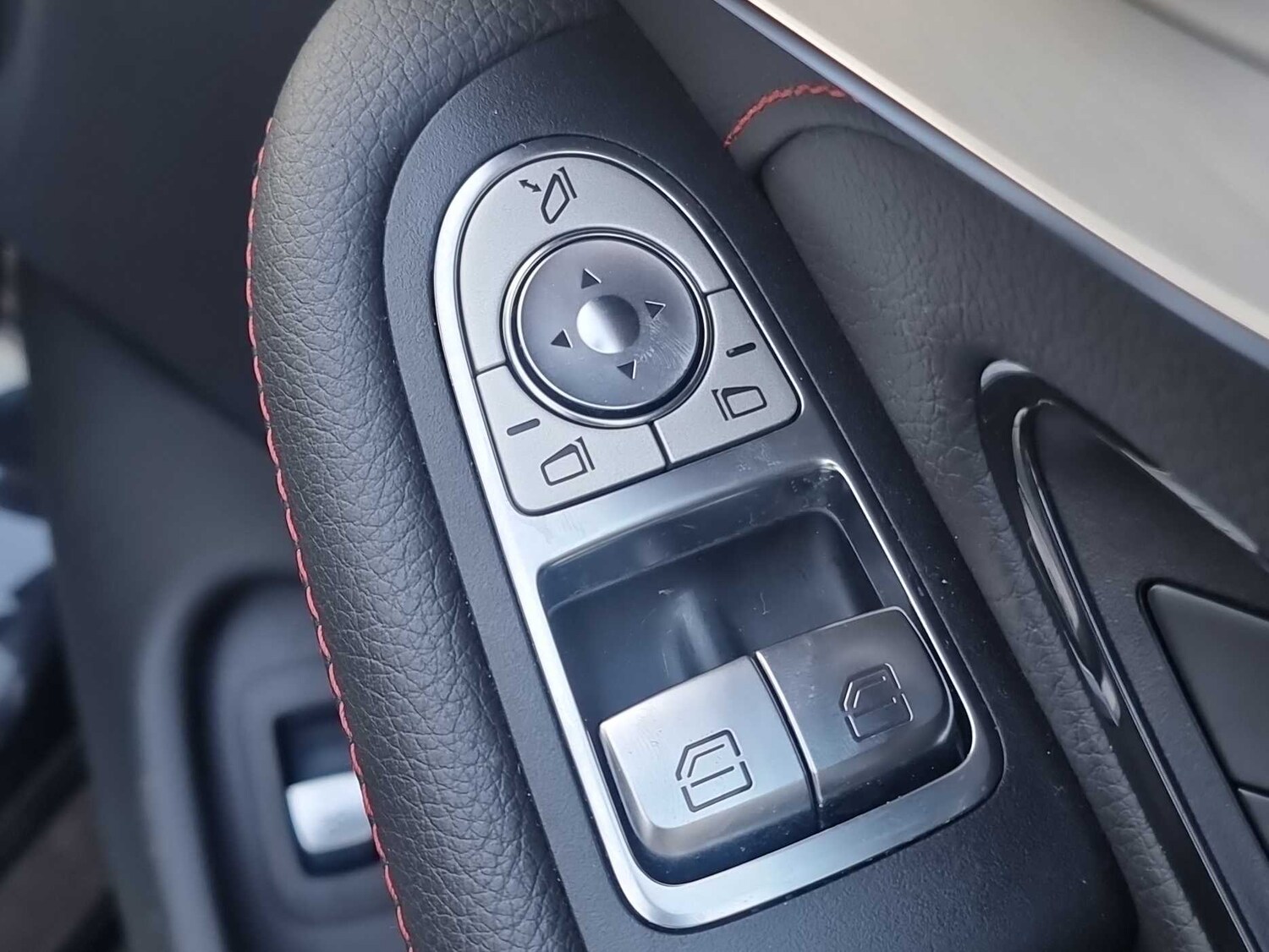 Used Mercedes-Benz C Class 2023 for sale - 77601325: Photo 27