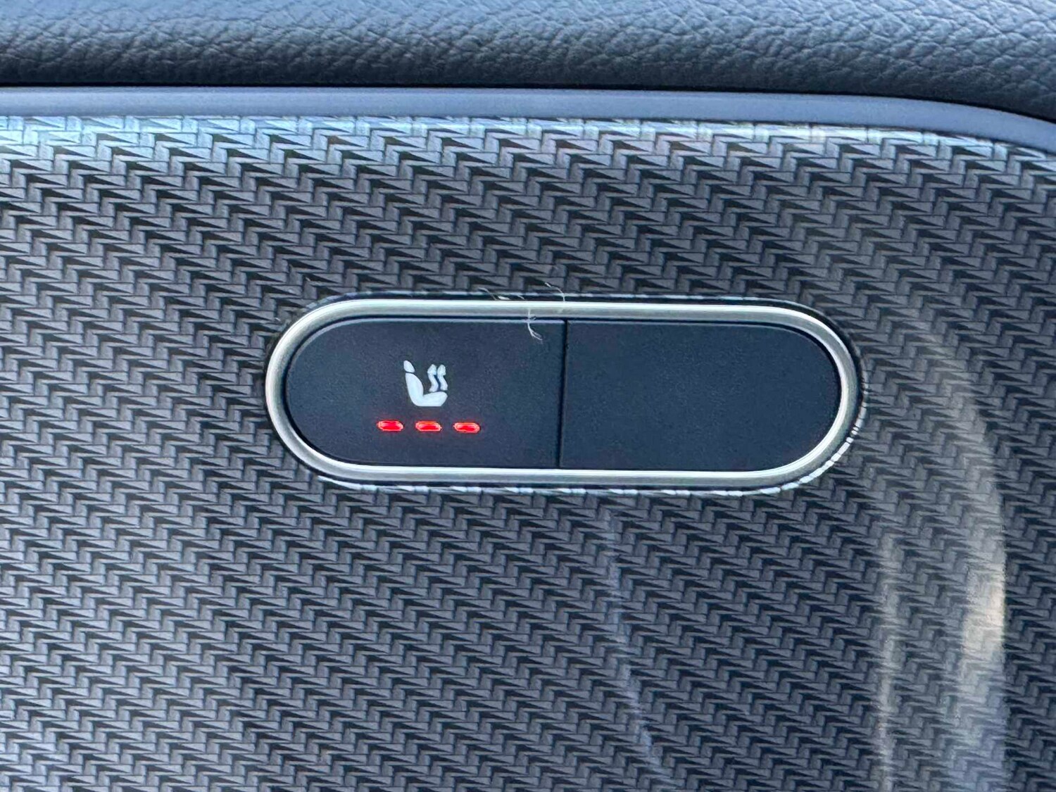 Used Mercedes-Benz GLB 2024 for sale - 76842841: Photo 19