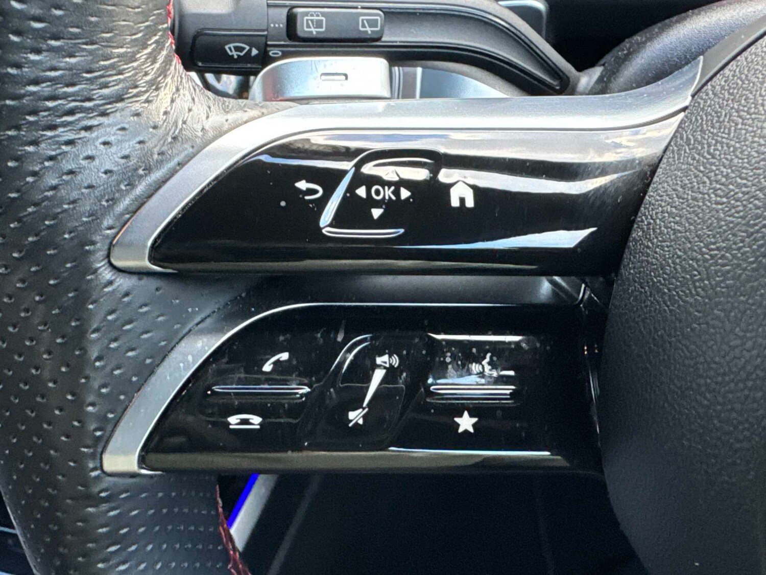 Used Mercedes-Benz GLB 2024 for sale - 76842841: Photo 33