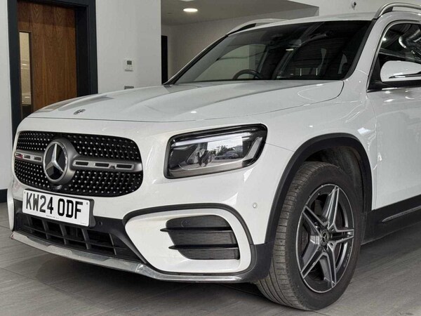 Used Mercedes-Benz GLB 2024 for sale - 75390529: Photo 5