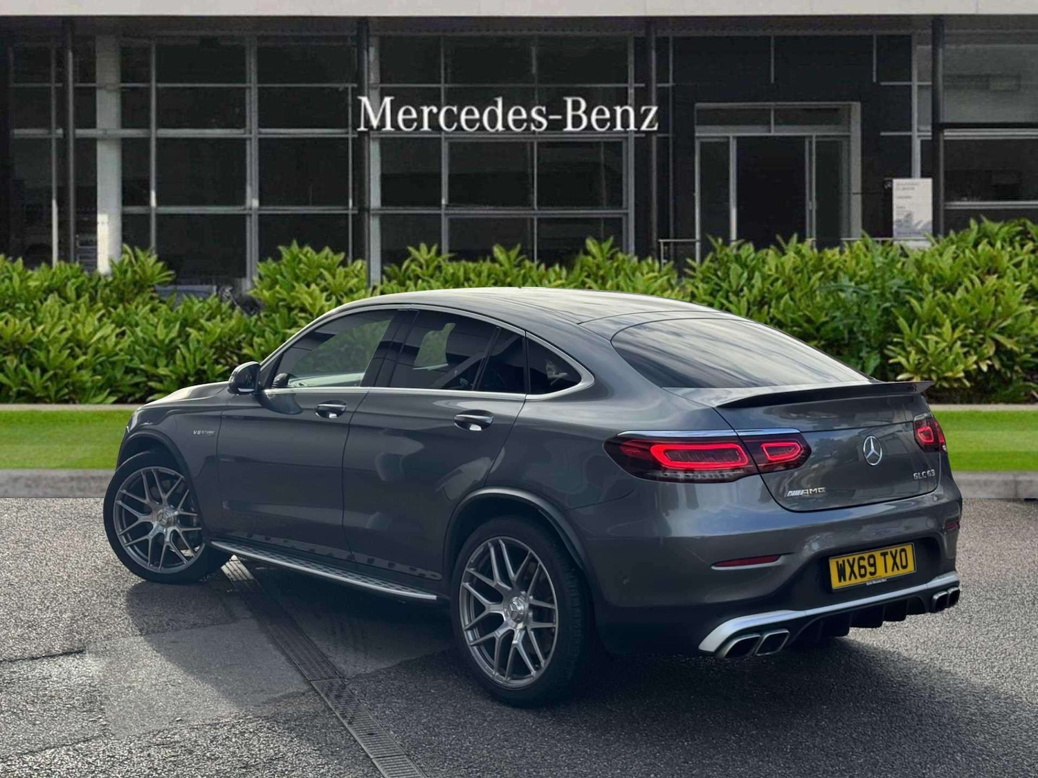 Used Mercedes-Benz GLC 2019 for sale - 76636755: Photo 2