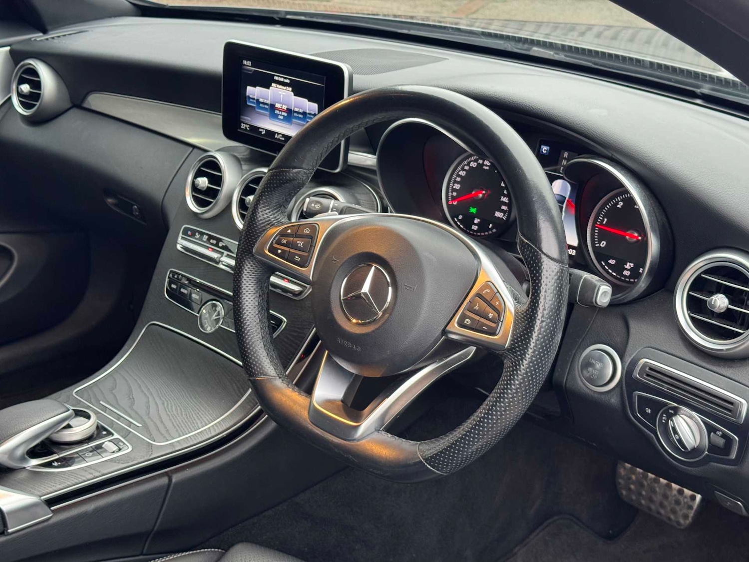 Used Mercedes-Benz C Class 2018 for sale - 76789183: Photo 28