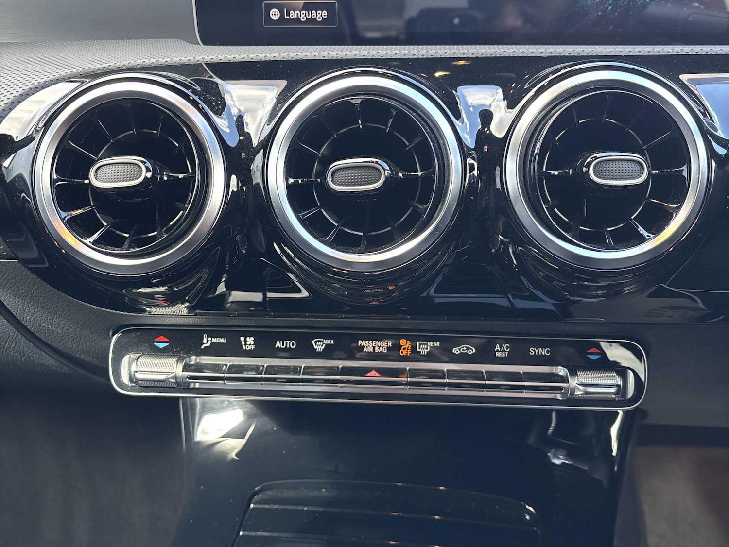 Used Mercedes-Benz CLA 2020 for sale - 78216378: Photo 28