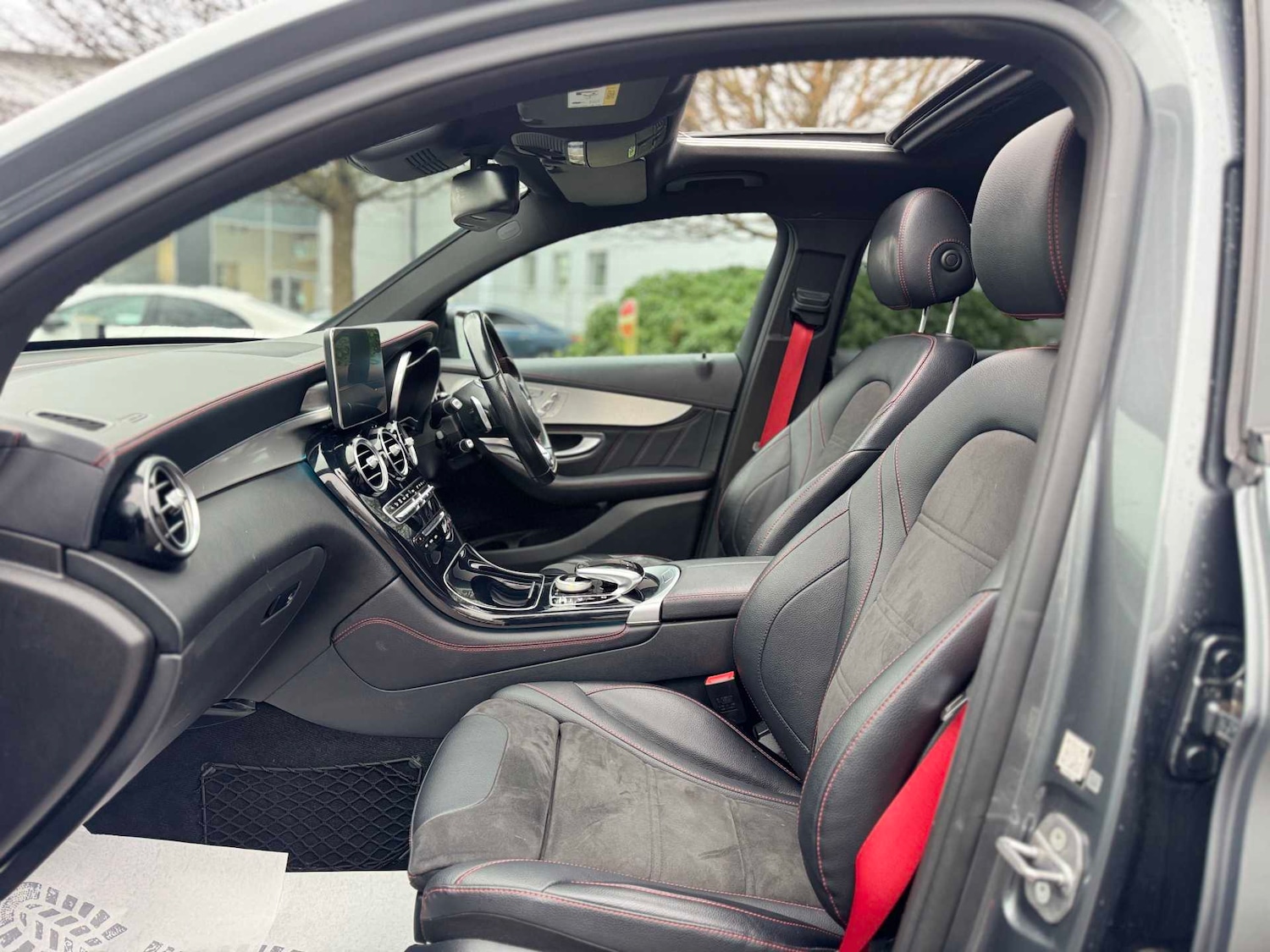 Used Mercedes-Benz GLC 2017 for sale - 77270116: Photo 25