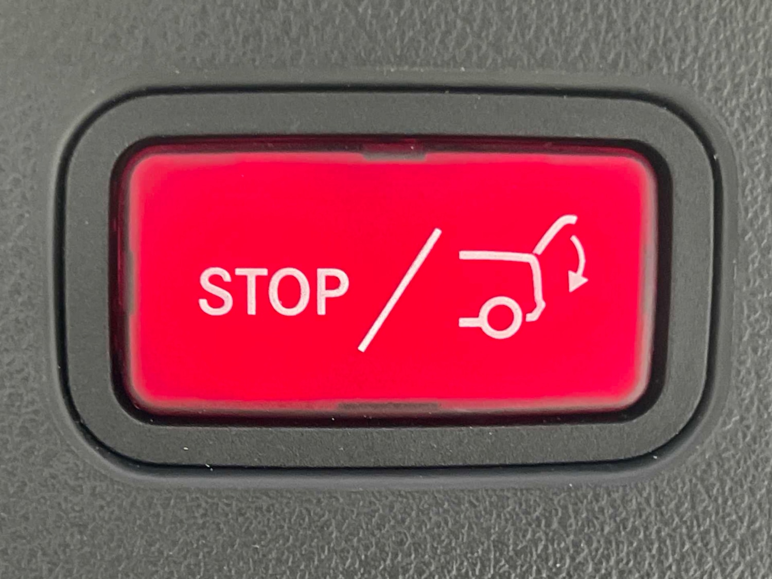 Used Mercedes-Benz GLC 2023 for sale - 77698851: Photo 14