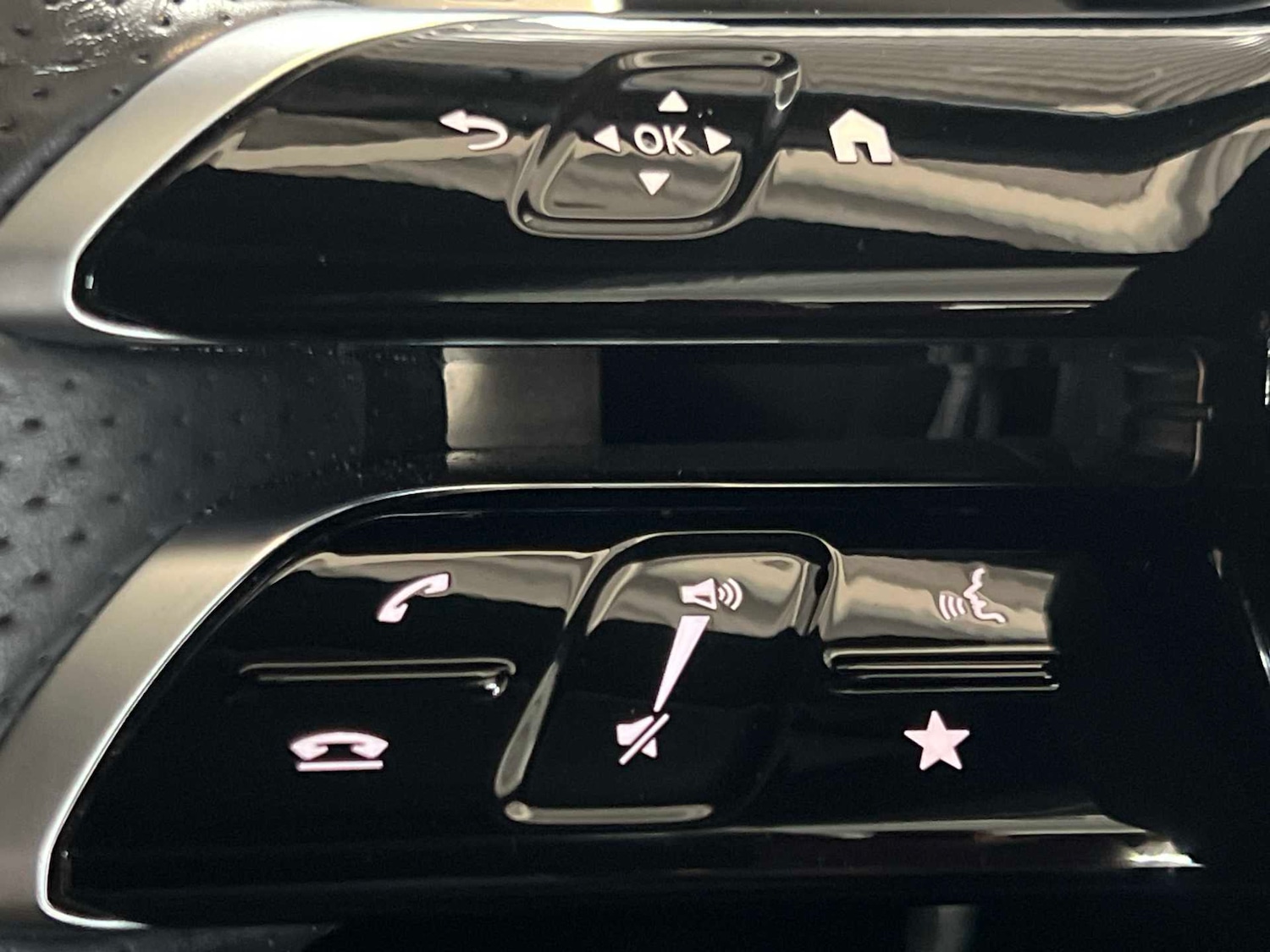 Used Mercedes-Benz GLC 2023 for sale - 77698851: Photo 31