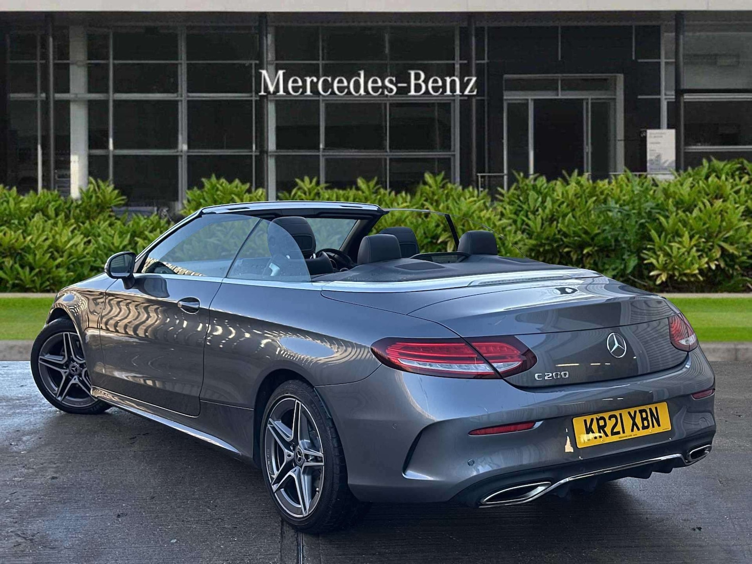 Used Mercedes-Benz C Class 2021 for sale - 76943474: Photo 2