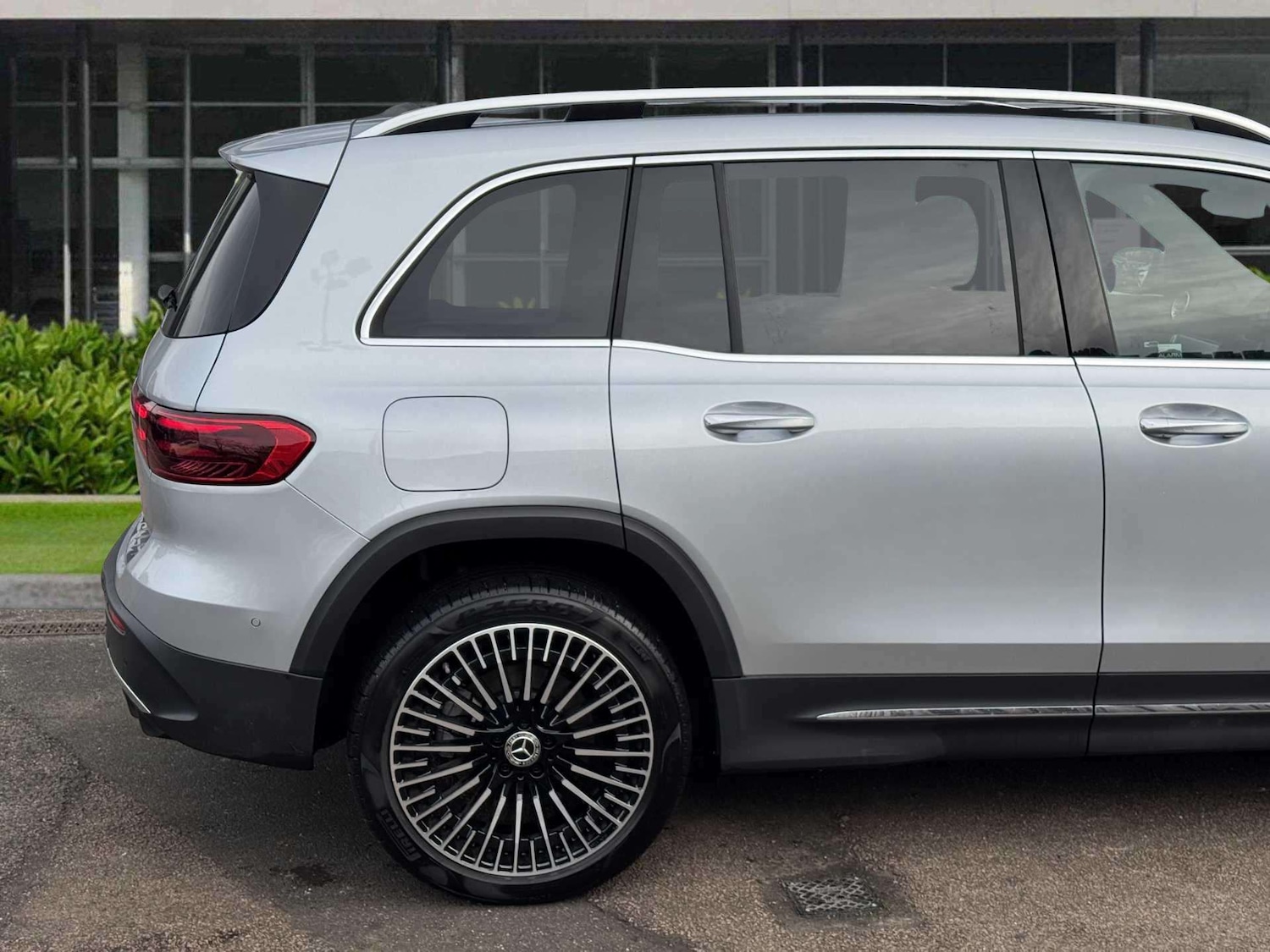 Used Mercedes-Benz EQB 2025 for sale - 76938249: Photo 11