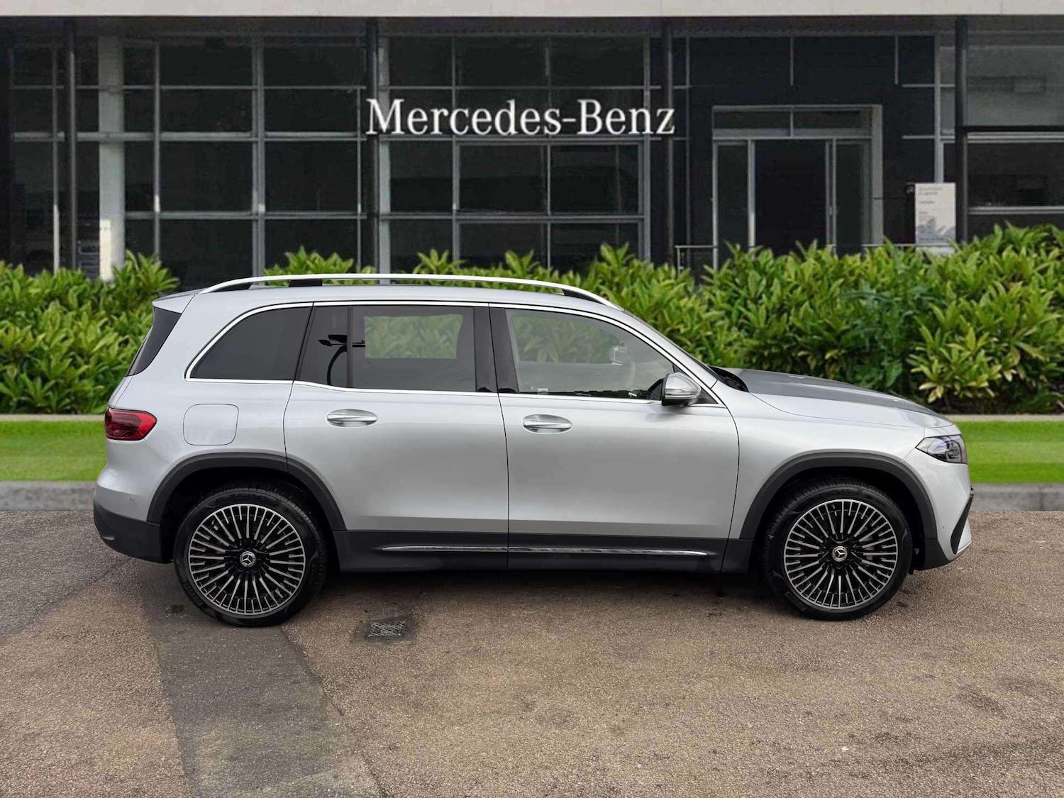 Used Mercedes-Benz EQB 2025 for sale - 76938249: Photo 13