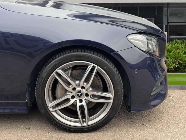 Used Mercedes-Benz E-Class 2020 for sale - 76218257: Photo 11