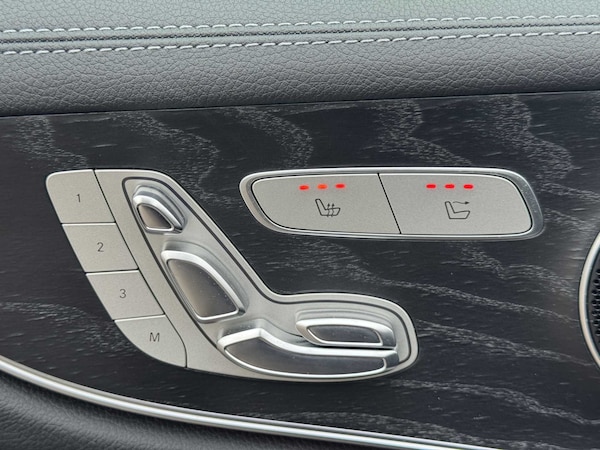 Used Mercedes-Benz E-Class 2020 for sale - 76218257: Photo 21