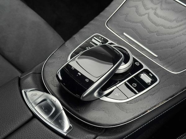 Used Mercedes-Benz E-Class 2020 for sale - 76218257: Photo 35