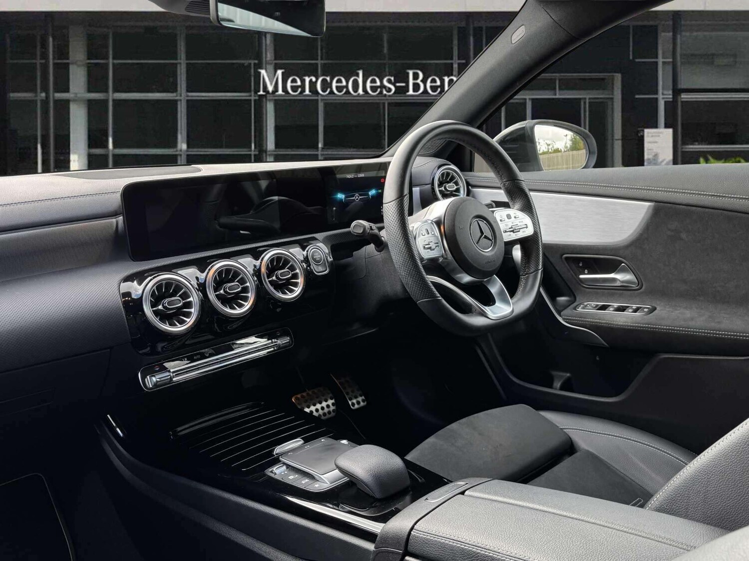 Used Mercedes-Benz A-Class 2022 for sale - 75917832: Photo 23