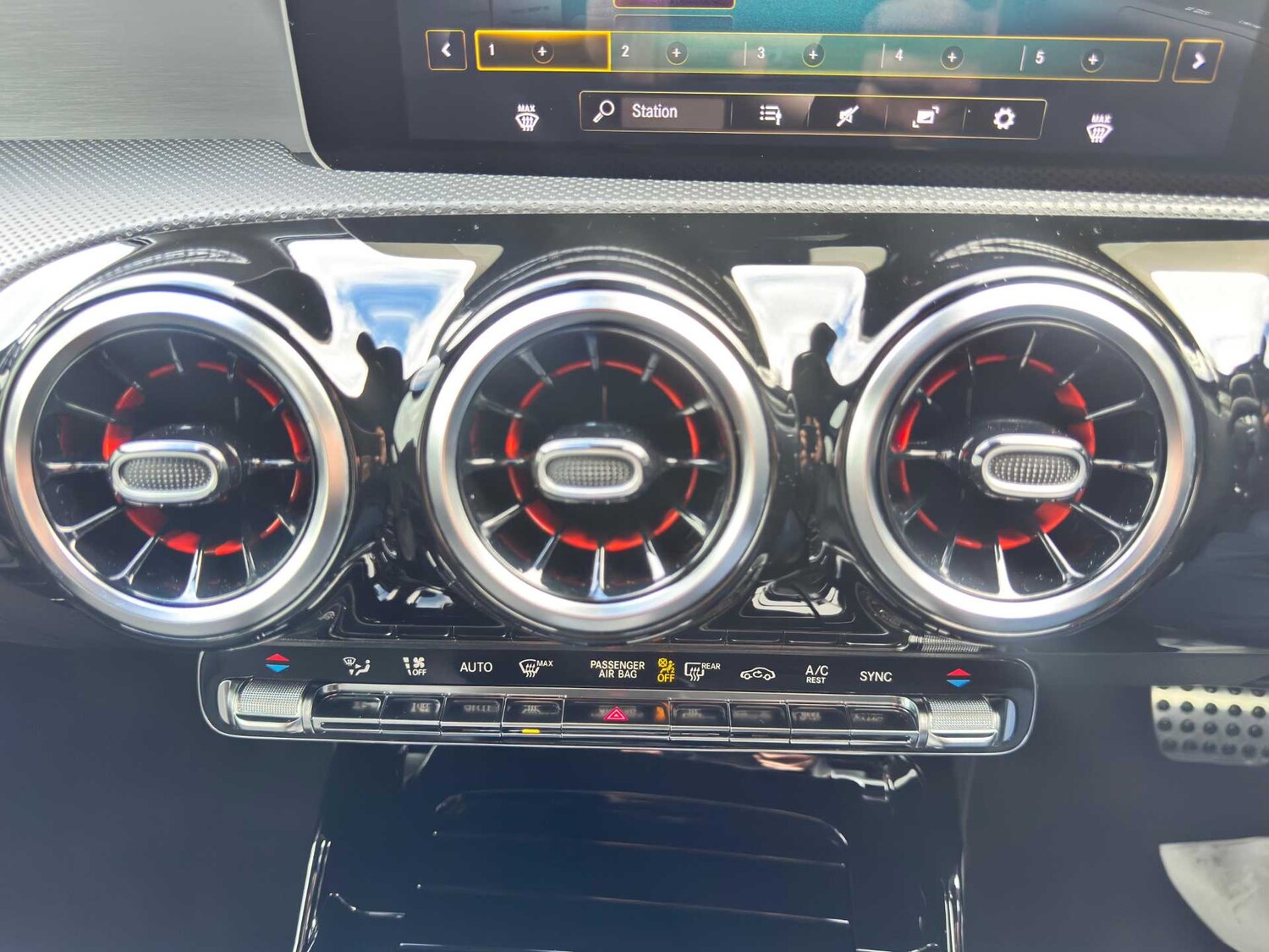 Used Mercedes-Benz A-Class 2019 for sale - 77443444: Photo 22