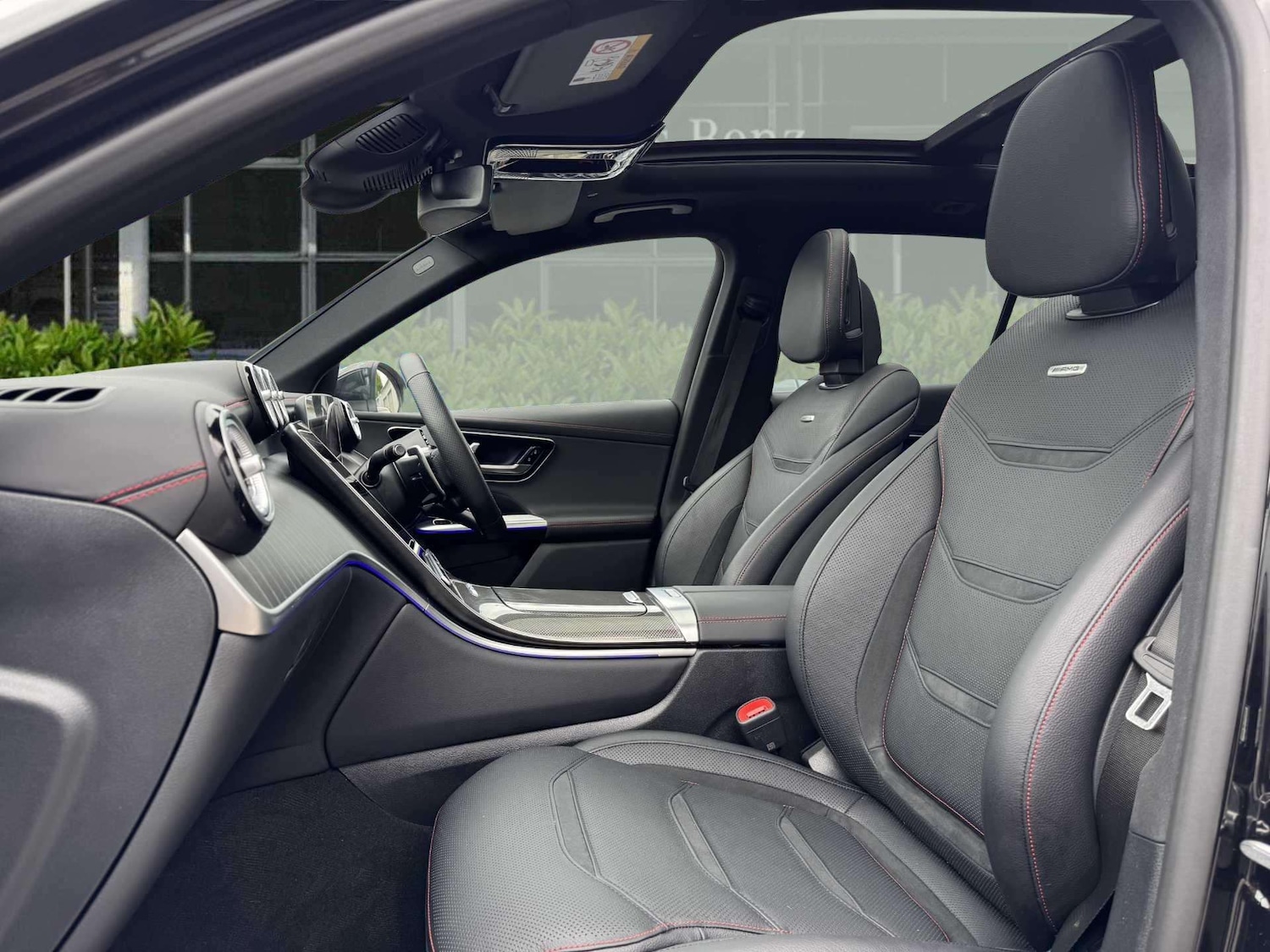 Used Mercedes-Benz GLC 2025 for sale - 76553193: Photo 17