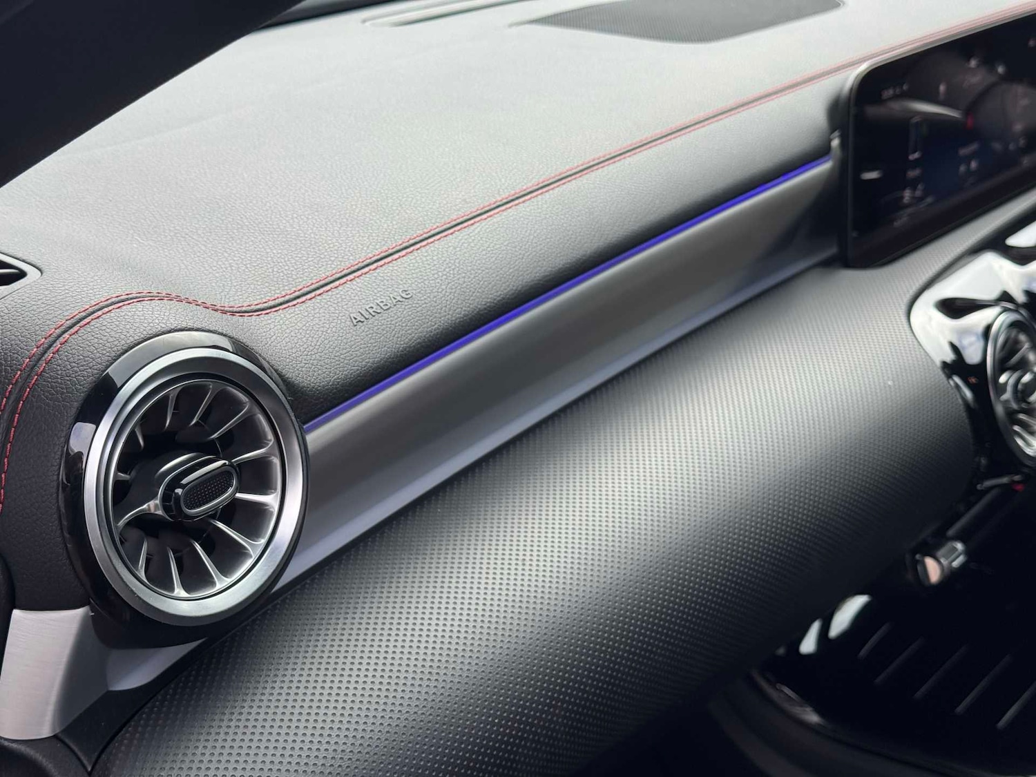 Used Mercedes-Benz CLA 2023 for sale - 76272227: Photo 18