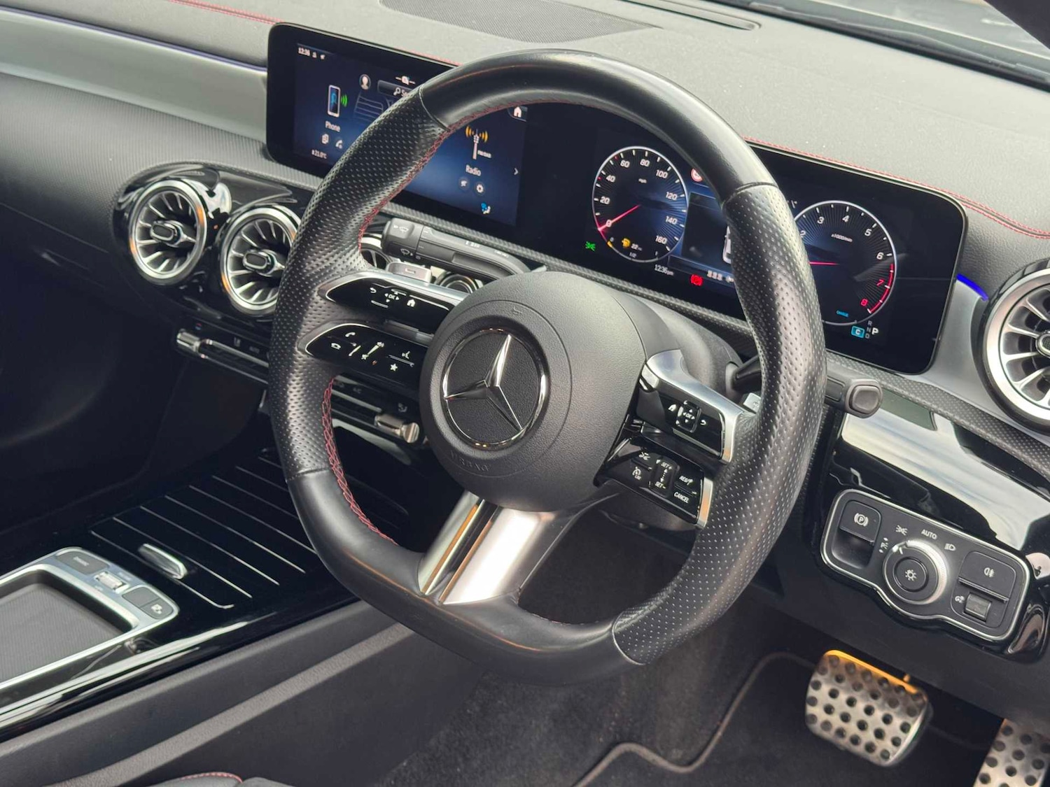 Used Mercedes-Benz CLA 2023 for sale - 76272227: Photo 30