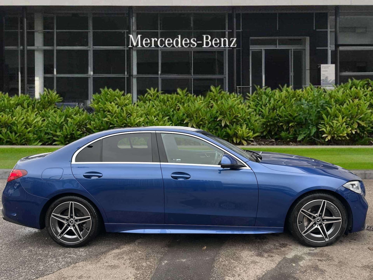 Used Mercedes-Benz C Class 2024 for sale - 76916024: Photo 6