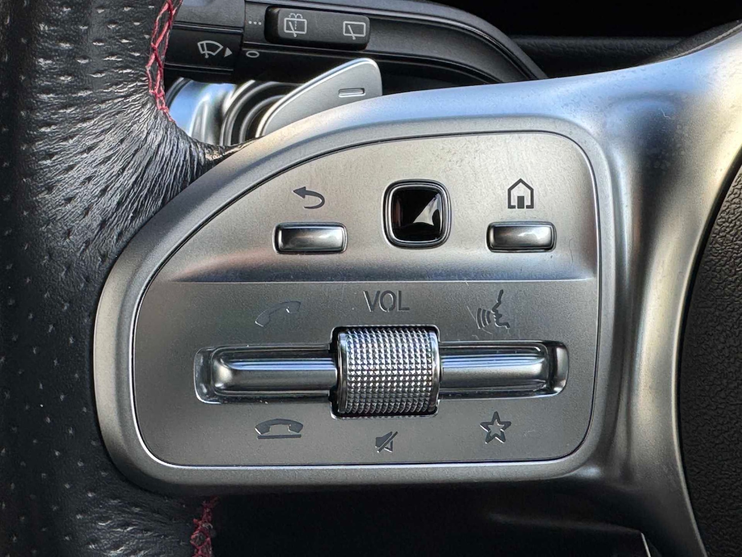 Used Mercedes-Benz GLB 2020 for sale - 76745967: Photo 35