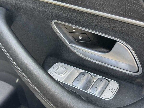 Used Mercedes-Benz GLE 2022 for sale - 75689131: Photo 33