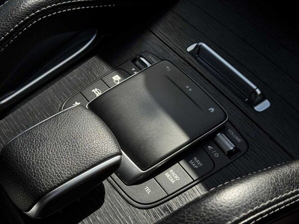 Used Mercedes-Benz GLE 2022 for sale - 75689131: Photo 35