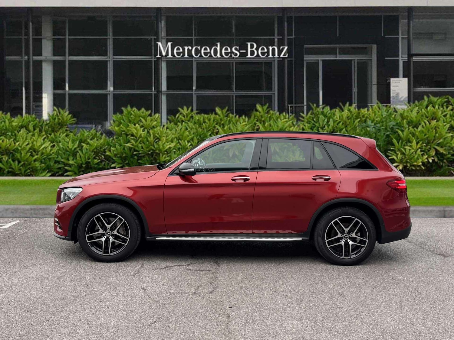 Used Mercedes-Benz GLC 2018 for sale - 76141772: Photo 16