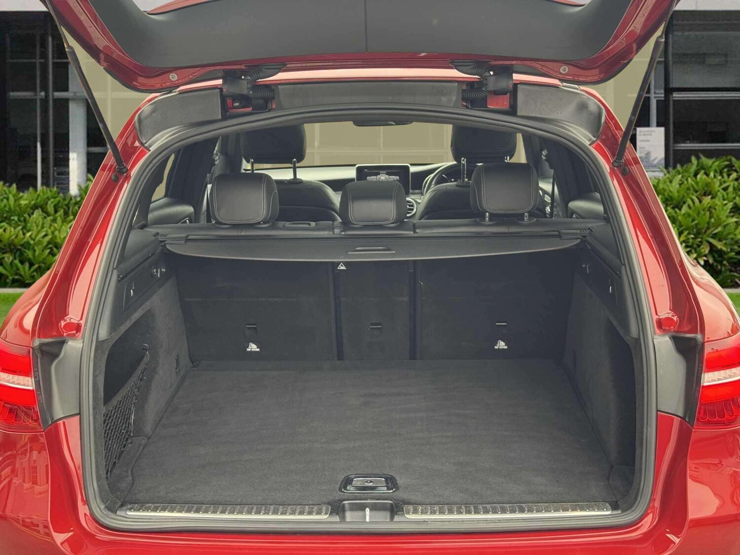 Used Mercedes-Benz GLC 2018 for sale - 76141772: Photo 25