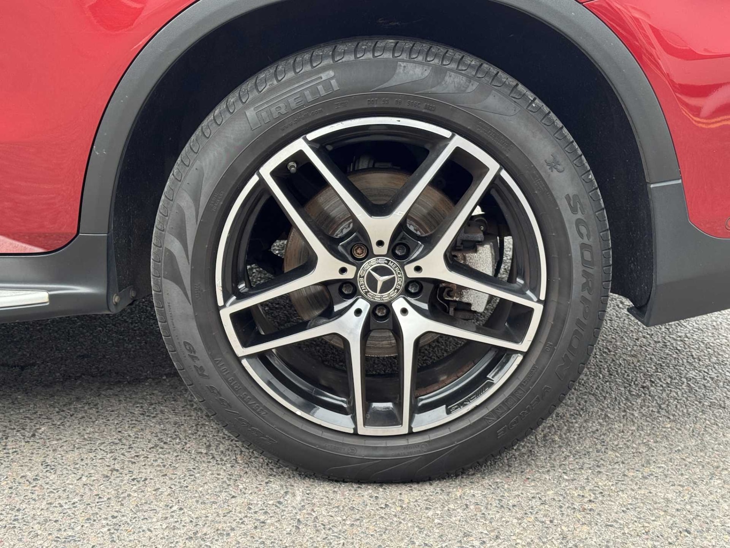 Used Mercedes-Benz GLC 2018 for sale - 76141772: Photo 4