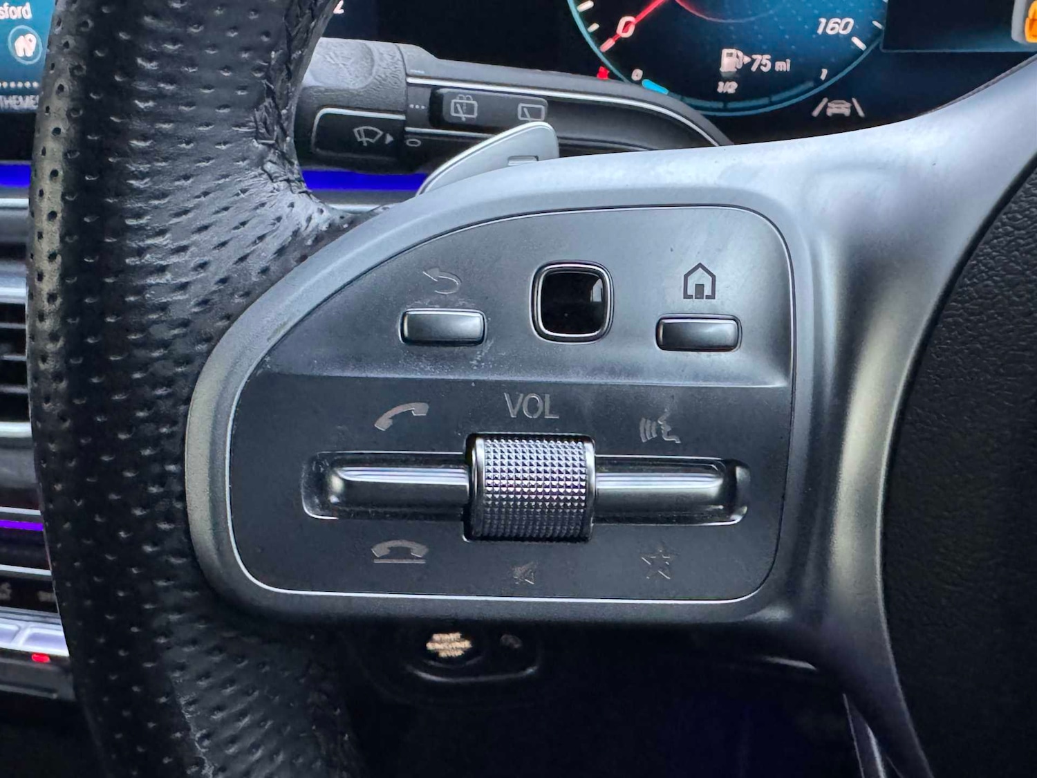 Used Mercedes-Benz GLE 2021 for sale - 76916247: Photo 35