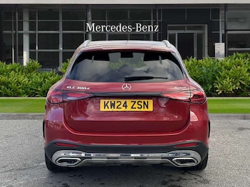 Used Mercedes-Benz GLC 2024 for sale - 76916197: Photo