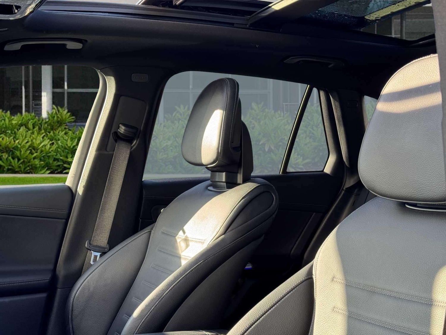 Used Mercedes-Benz GLC 2024 for sale - 76955212: Photo 16