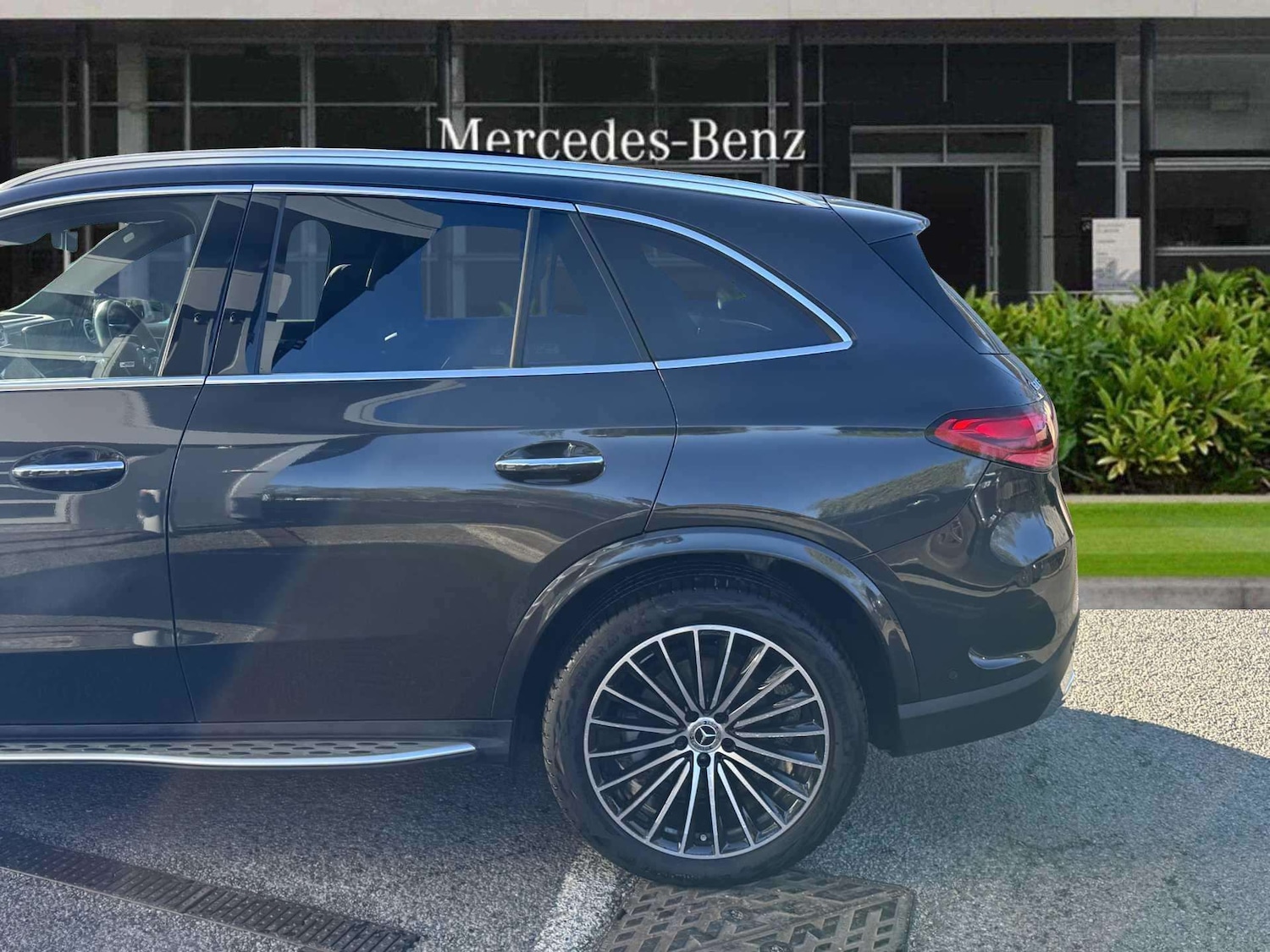 Used Mercedes-Benz GLC 2024 for sale - 76955212: Photo 6