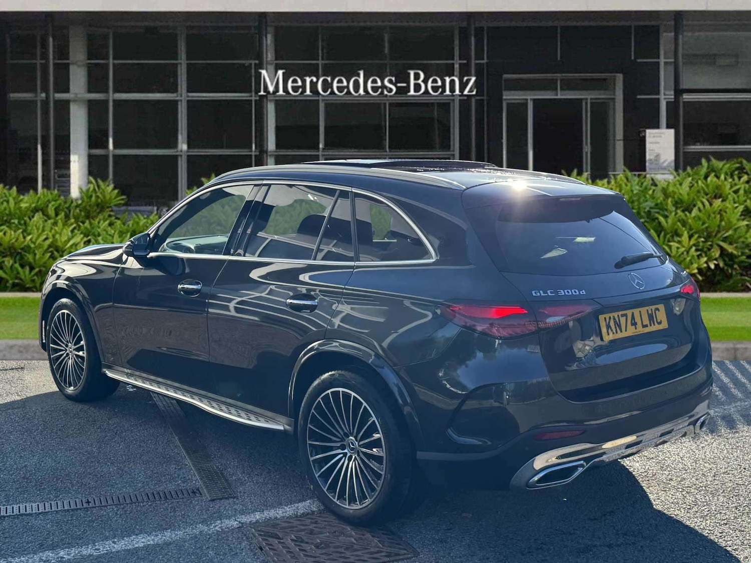 Used Mercedes-Benz GLC 2024 for sale - 76955212: Photo 8