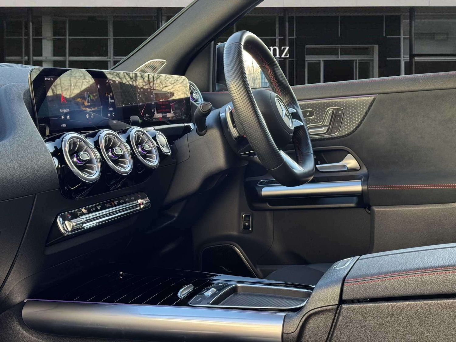 Used Mercedes-Benz GLA 2024 for sale - 76718284: Photo 16