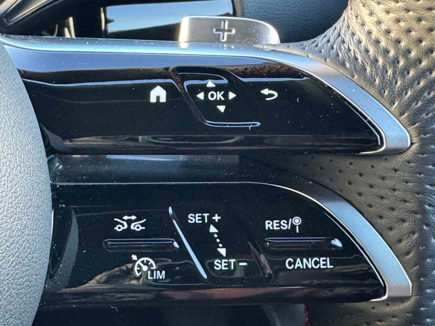 Used Mercedes-Benz GLA 2024 for sale - 76718284: Photo 34