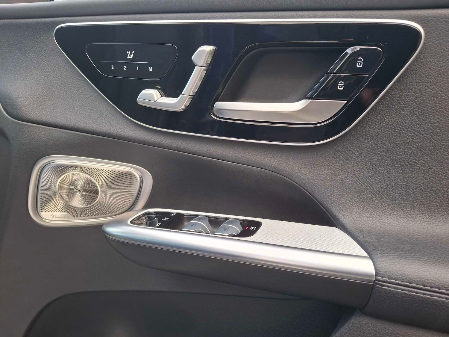 Used Mercedes-Benz GLC 2023 for sale - 77158471: Photo 22