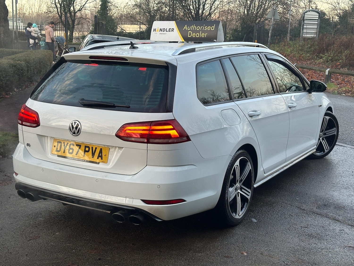 Used Volkswagen Golf 2017 for sale - 76976264: Photo 35