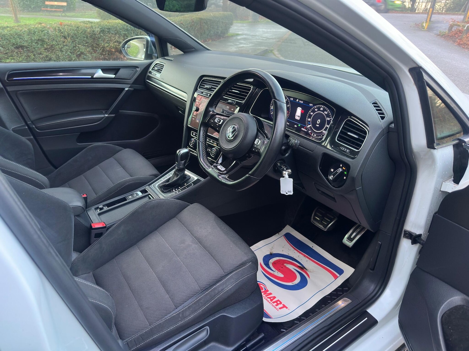 Used Volkswagen Golf 2017 for sale - 76976264: Photo 39