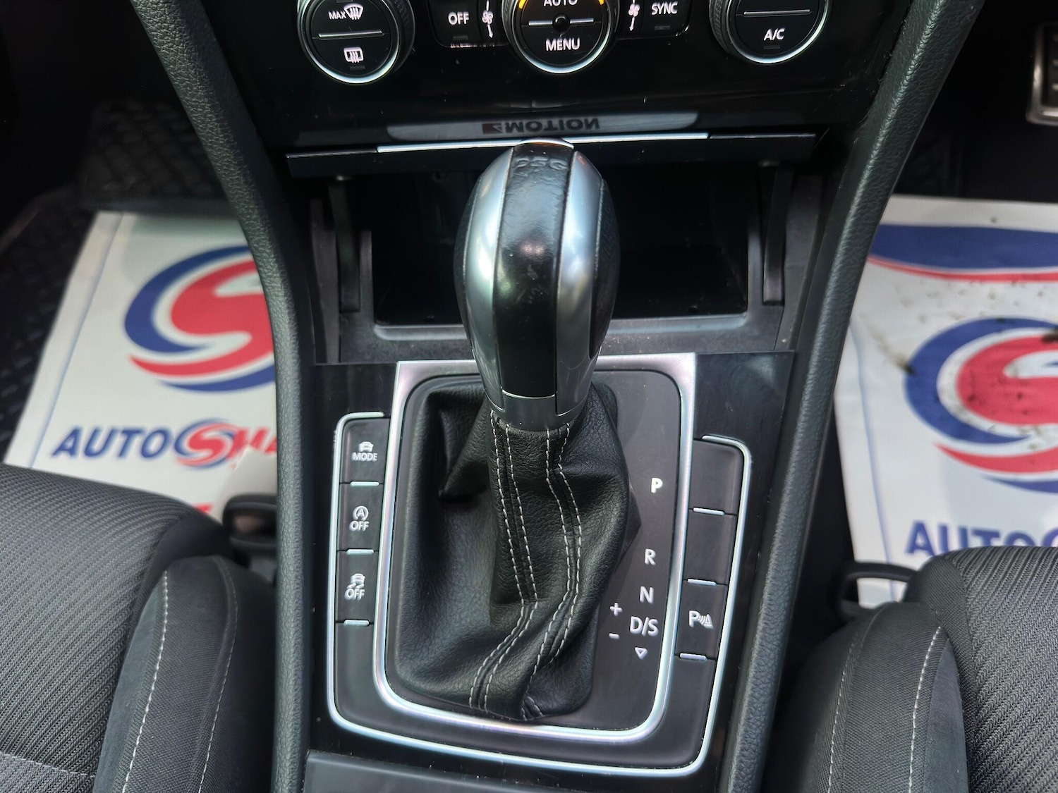 Used Volkswagen Golf 2017 for sale - 76976264: Photo 40