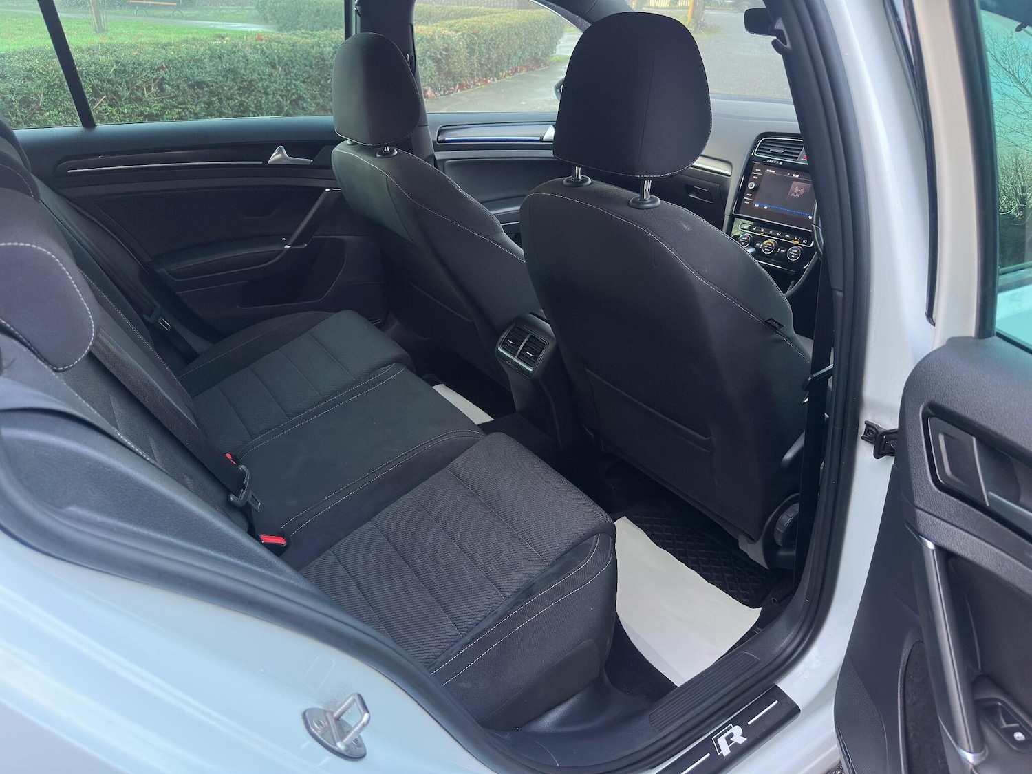 Used Volkswagen Golf 2017 for sale - 76976264: Photo 43