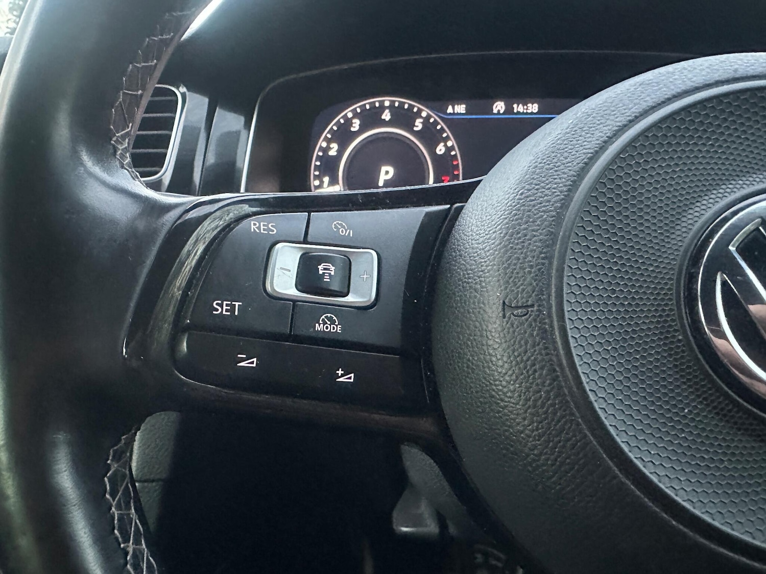 Used Volkswagen Golf 2017 for sale - 76976264: Photo 48