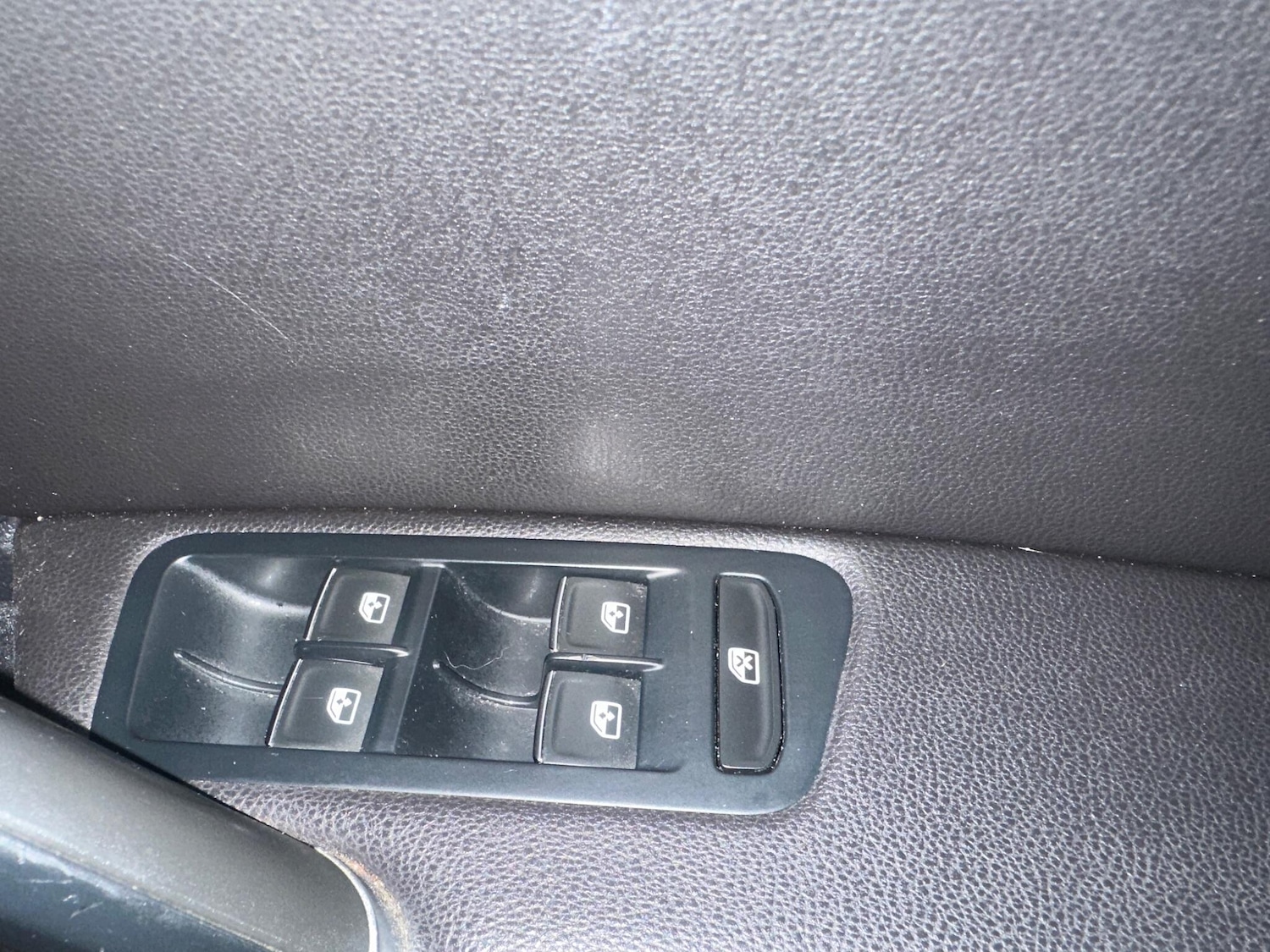 Used Volkswagen Golf 2017 for sale - 76976264: Photo 51