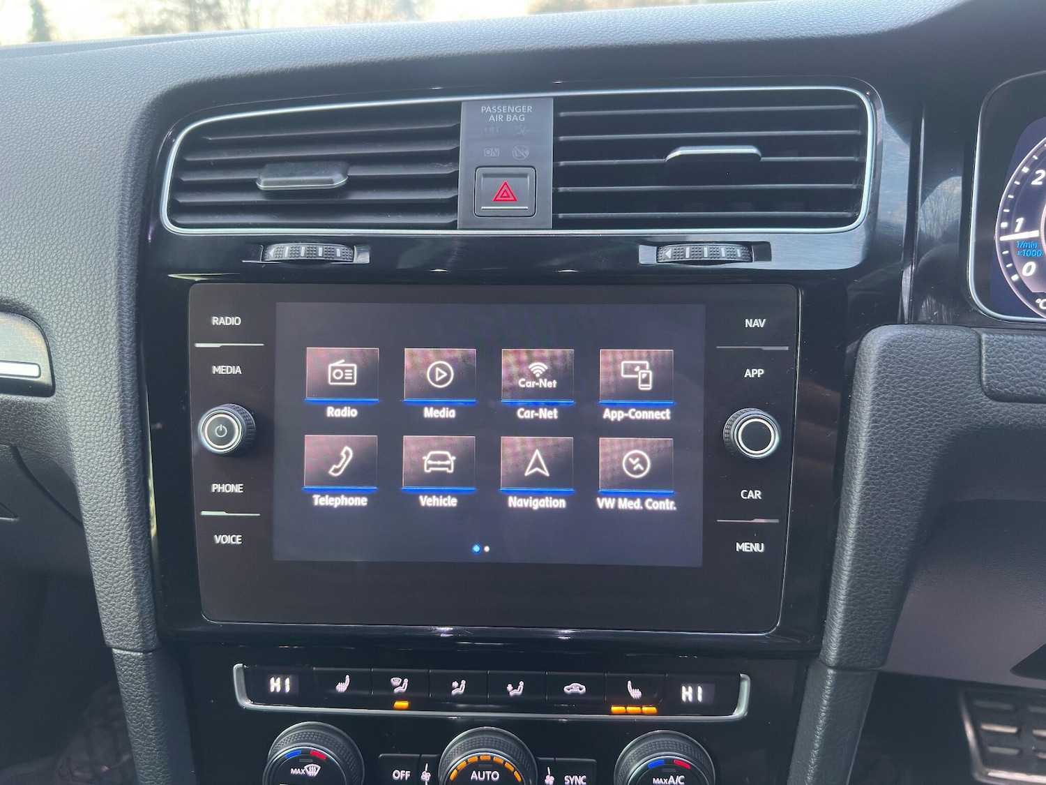 Used Volkswagen Golf 2017 for sale - 76976264: Photo 56