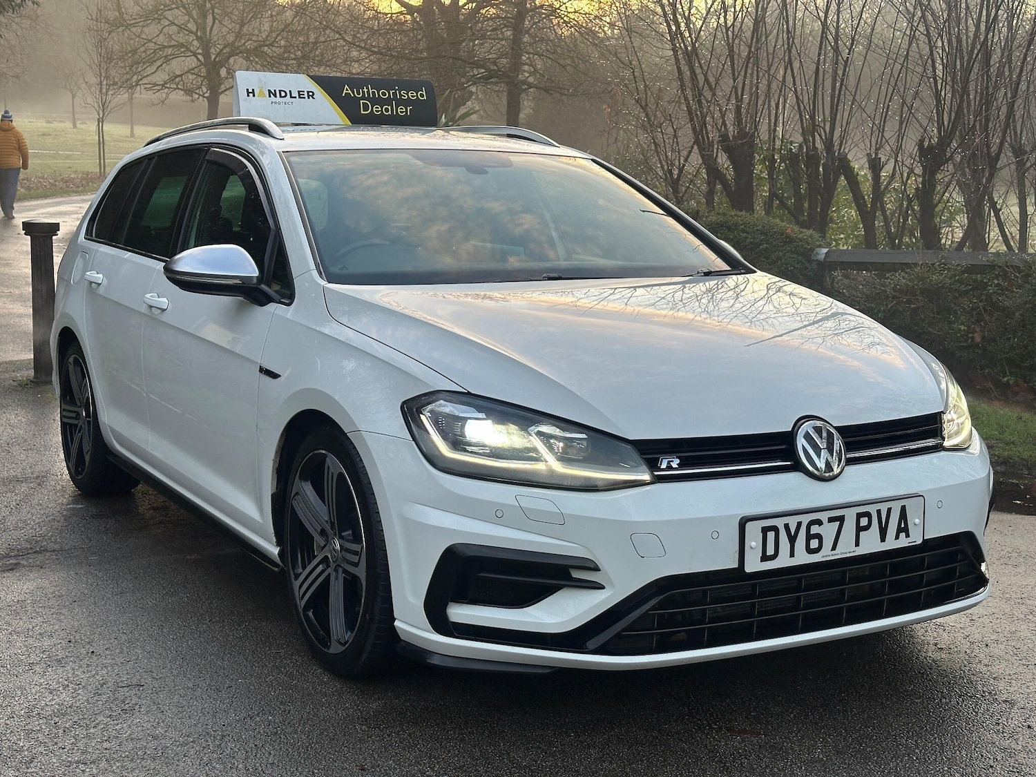 Used Volkswagen Golf 2017 for sale - 76976264: Photo 9