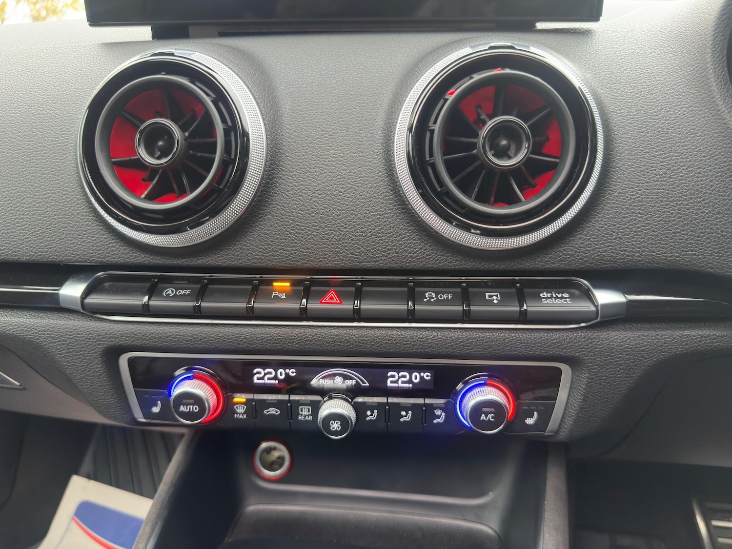 Used Audi RS3 2016 for sale - 76997676: Photo 24