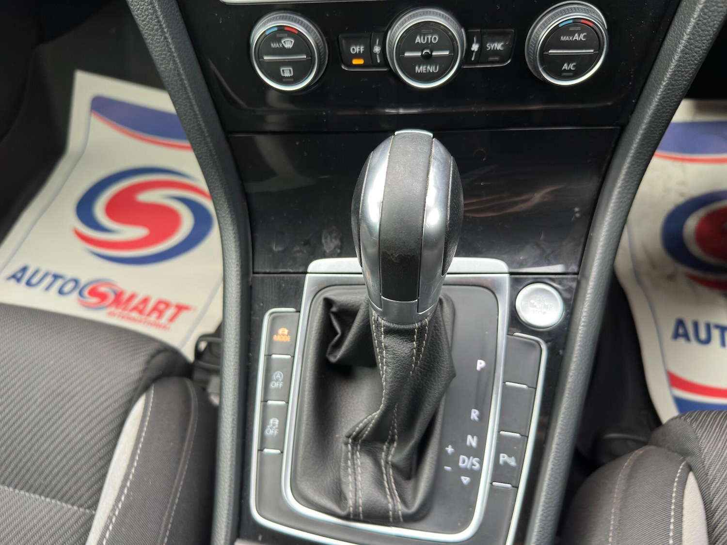 Used Volkswagen Golf 2014 for sale - 76095167: Photo 21