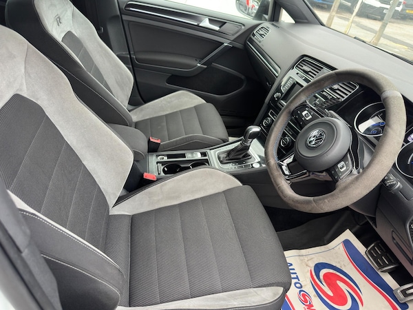 Used Volkswagen Golf 2014 for sale - 76095167: Photo 6