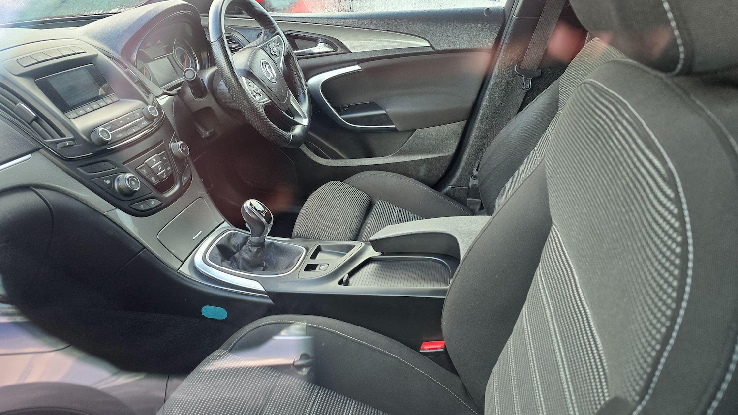 Used Vauxhall Insignia 2015 for sale - 76759277: Photo 5