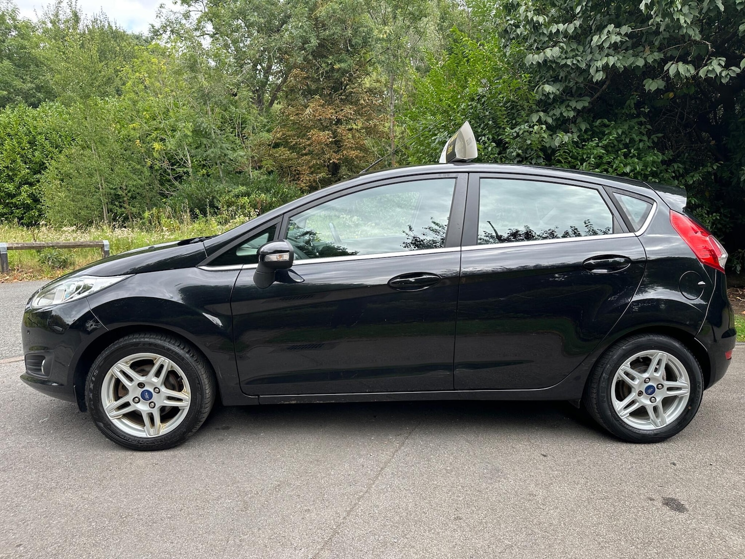 Vehicle 33