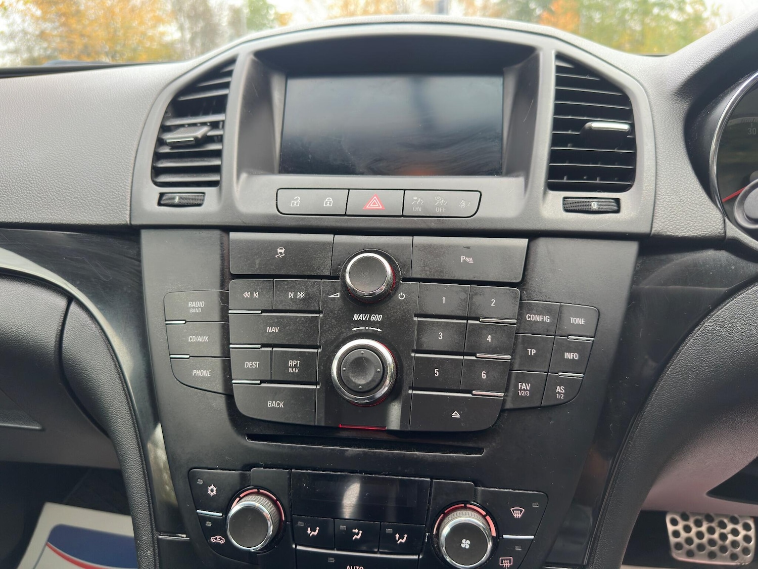 Used Vauxhall Insignia 2012 for sale - 76215490: Photo 46